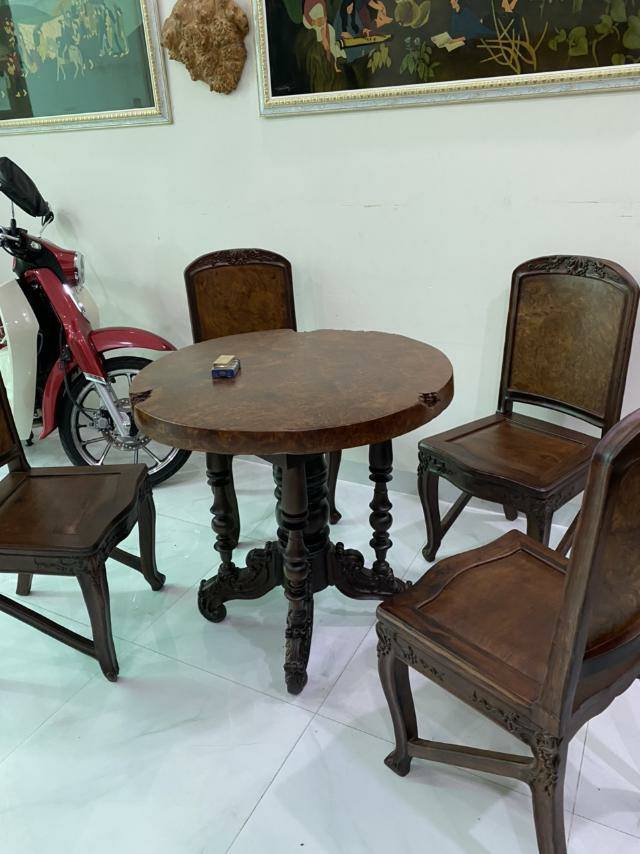 Thu mua bàn ghế cổ - Bảo tồn và tôn vinh di sản văn hóa Việt
